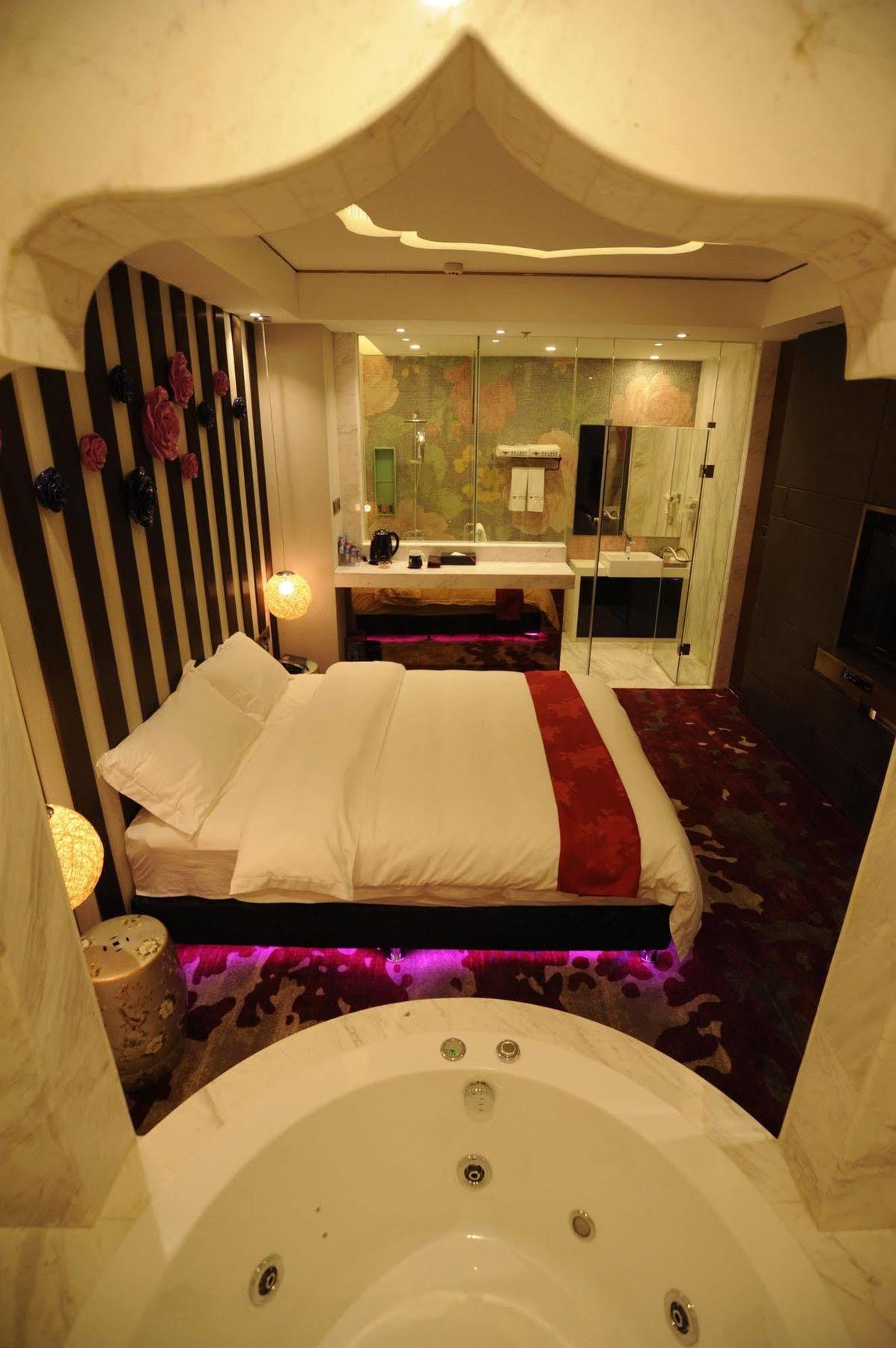 Secret Garden Hotel Guangzhou Exterior foto